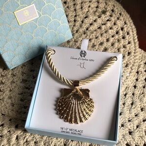 House of Harlow 1960 Twisted Rope Necklace with Gold Shell Pendant